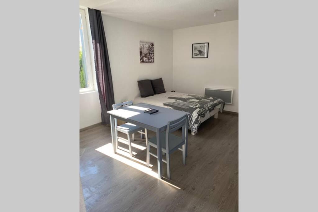 La Batisse De Chabot N°3 Apartment Montlucon Luaran gambar